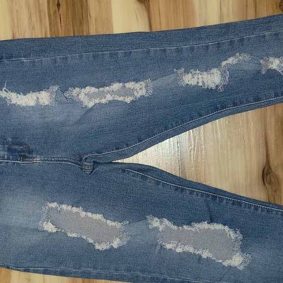Fashion Nova Medium Blue High Waisted Distressed Jeans - Picture 3 of 10